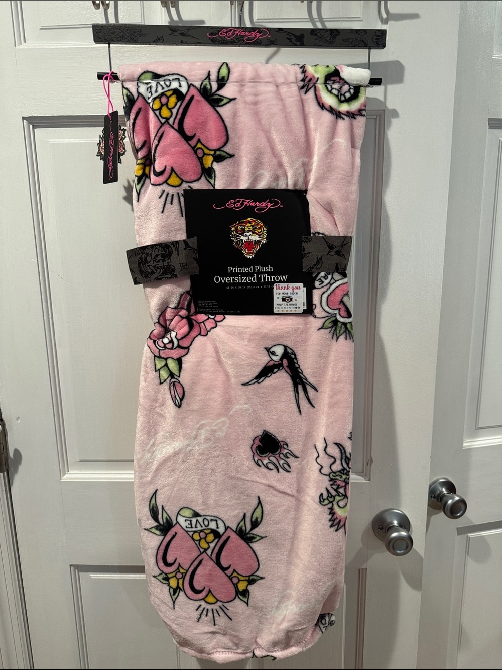 NWT Ed Hardy Pink Plush Oversized Printed Throw
